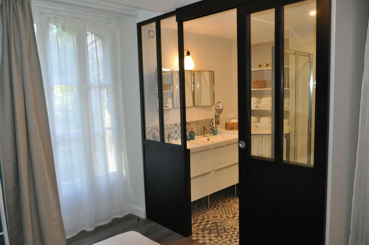 Au Rez De Jardin Otel Cholet Dış mekan fotoğraf